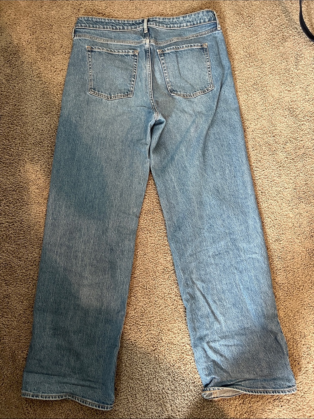 Old Navy Mid-Rise Wide Leg Jeans in Blue Denim - Picture 5 of 5